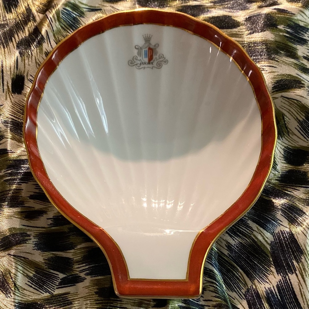 Scalloped shaped porcelain dish. Portuguese. Vintage.
